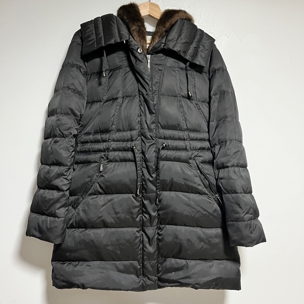 Laundry by Shelli Segal Black Down Puffer Jacket with Faux Fur Trim – Size M